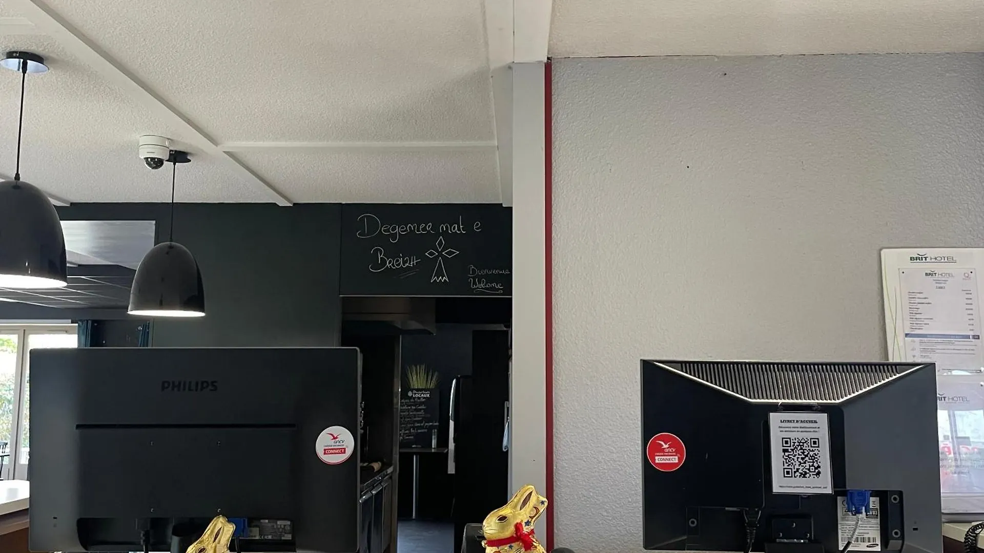 Brit Hotel Quimper Sud 3*,