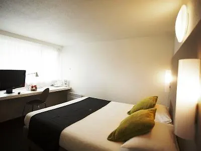 Brit Hotel Quimper Sud 3*,  France
